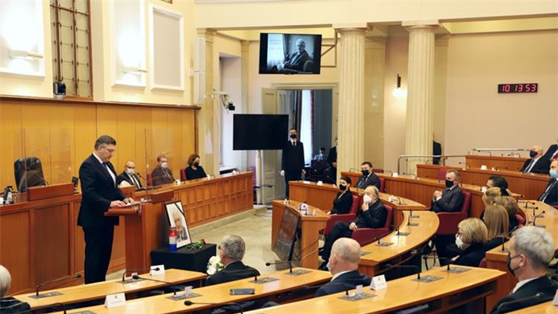 Odlaskom Miroslava Tuđmana izgubili smo domoljuba, iskrenog zagovornika političkog dijaloga, časnog čovjeka i političara
